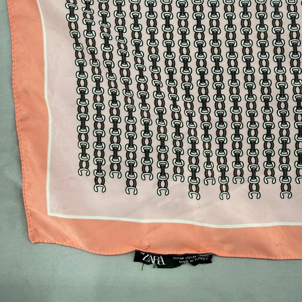 Zara Square Neck Scarf Pink Coral Peach Chain Link Print 27x27